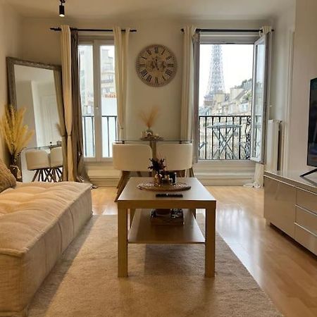 Appartement Paris Vue Tour Eiffel Trocadero Buitenkant foto