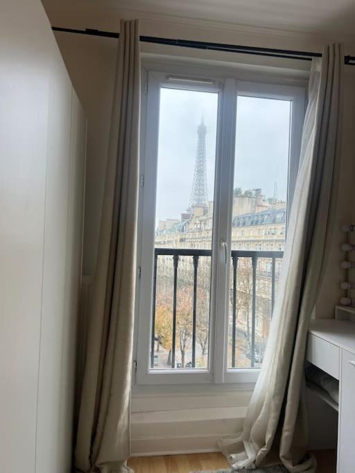Appartement Paris Vue Tour Eiffel Trocadero Buitenkant foto