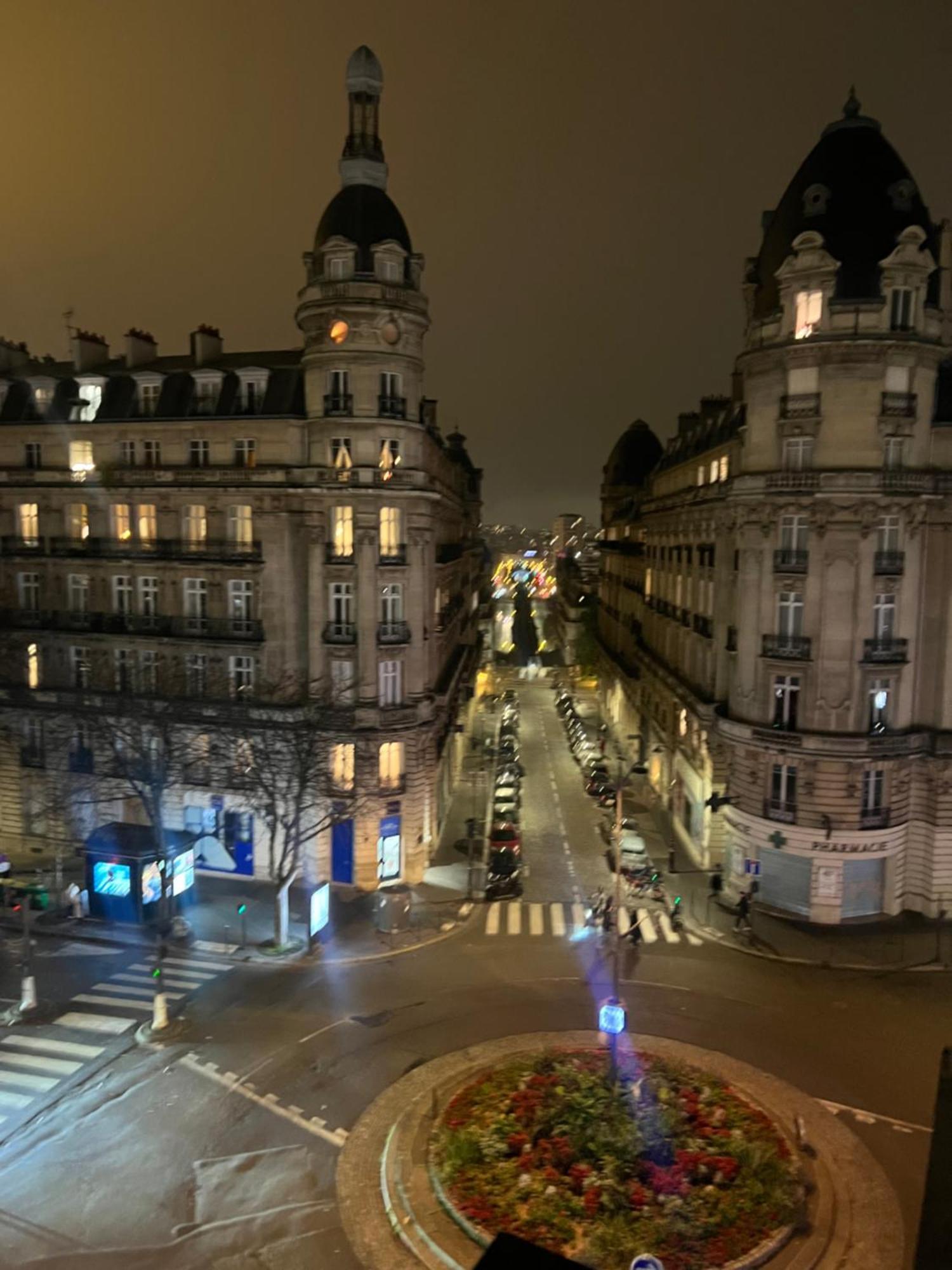 Appartement Paris Vue Tour Eiffel Trocadero Buitenkant foto